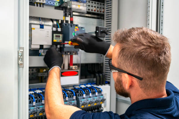Best Licensed Electrician  in Worthington, MN